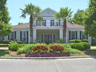 1202 Belle Point Dr, Mount Pleasant SC  29464-8269 exterior