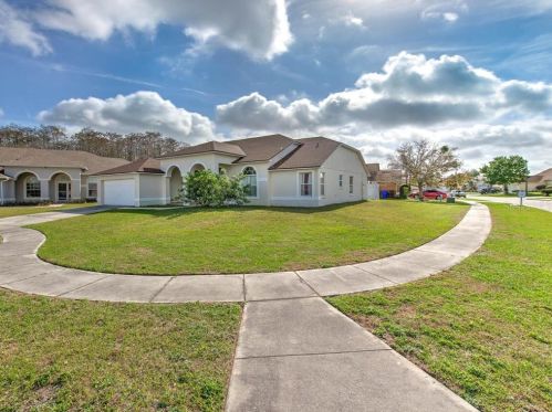 2453 Winfield Dr, Kissimmee, FL 34743-3606