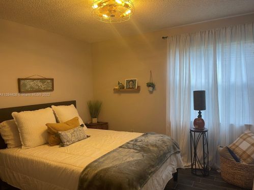 2031 180th Way, Hollywood FL  33029-3001 exterior