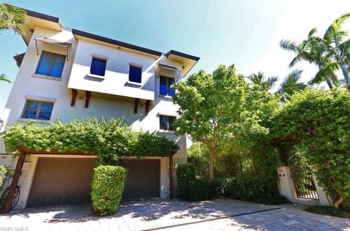 565 10th Ave, Naples, FL 34120-2101