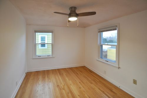 1728 Eden Pl, Milwaukee WI  53235-3645 exterior