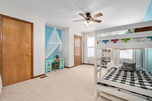 7440 Old Riv Dr, Blacklick OH  43004-7126 exterior