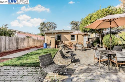 2708 Humboldt Ave, Oakland CA  94602-3635 exterior