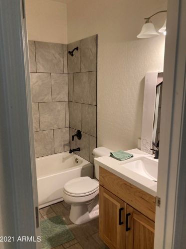 34014 26th Ave, Phoenix AZ  85085-5069 exterior