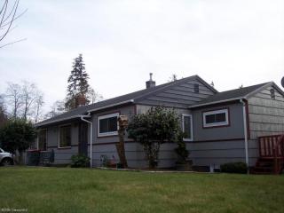 915 Denver Pl, Tongue Point, OR 97103-5717