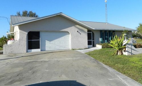 8114 Sunnybreeze Rd, Arcadia, FL 34269-6702
