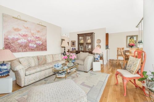 2521 Palisade Ave, Bronx, NY 10463-6137