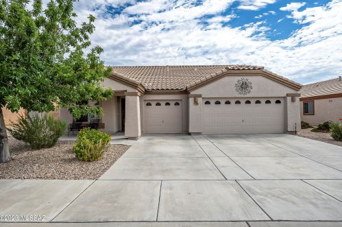 5086 Foothills Blue Ln, Tucson, AZ 85741-3955