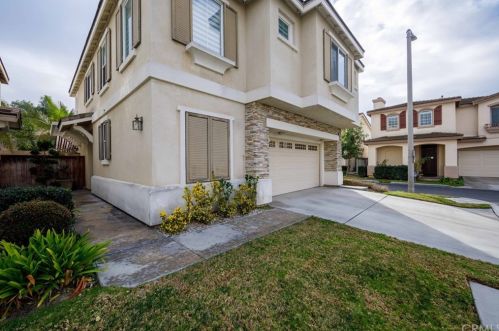 10862 Howard Dallies Jr Cir, Garden Grove, CA 92843-7401
