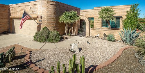 1100 Camino Urbano, Green Valley, AZ 85622-4803