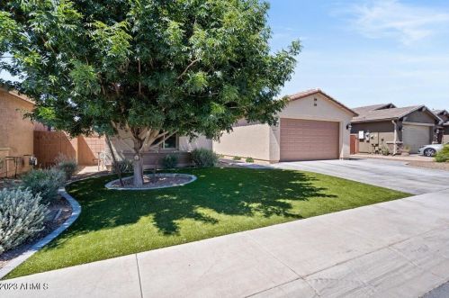 1092 Date Rd, San Tan Valley, AZ 85140-7797