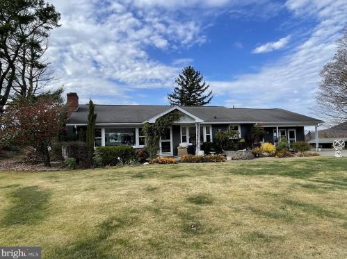 248 Hill Top Ct, Richmond National Battlefiel VA  22835-7135 exterior