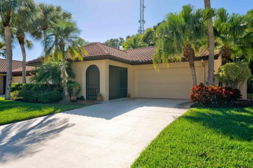 2570 Bobalink Ct, Palm City, FL 34990-2670