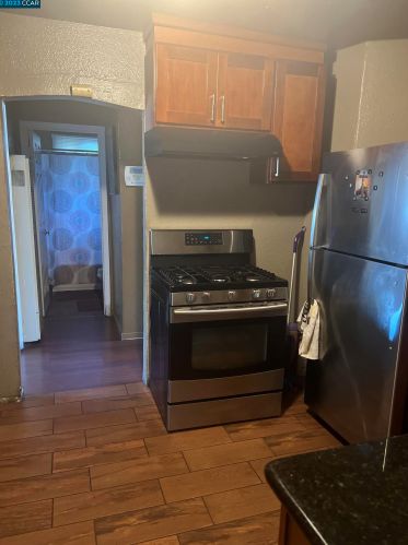 1053 76th Ave, Oakland, CA 94621-2523