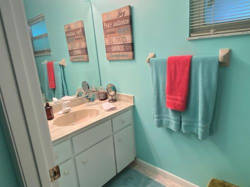 5704 Paleo Pines Cir, Fort Pierce FL  34951-2351 exterior