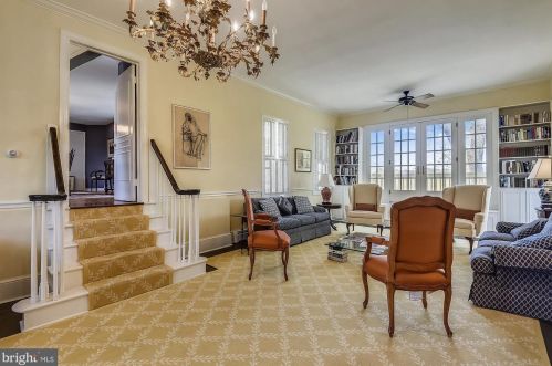 20209 St Louis Rd, Purcellville VA  20132-4905 exterior