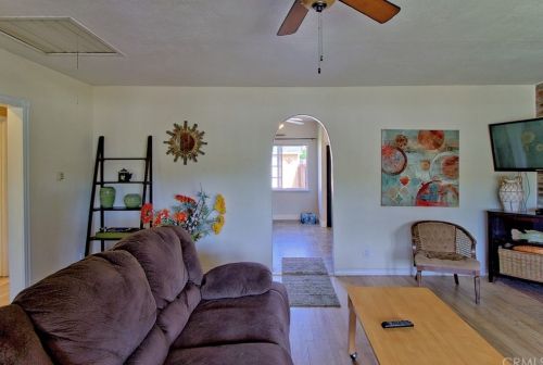 24 Grand Ave, Oroville, CA 95965-3483