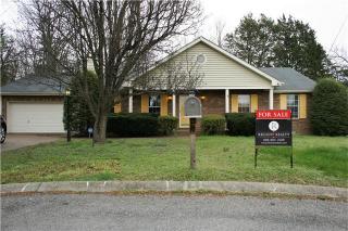 805 Roundwood Forest Ct, Antioch, TN 37013-5401