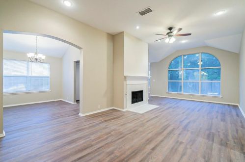 306 Georgian Oak Ct, Hickory Creek, TX 75065-2202