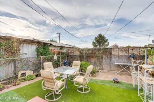 208 Palmdale St, Tucson AZ  85714-1439 exterior