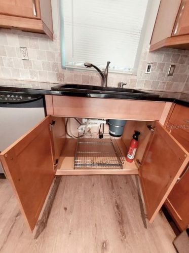 4416 Pocahontas Dr, Dade City FL 33523-9154 exterior