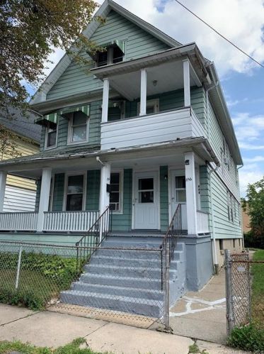 254 Pixlee Pl, Bridgeport, CT 06610-2925