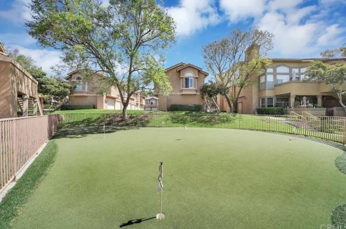 19431 Rue De Valore, El Toro CA  92610-2307 exterior