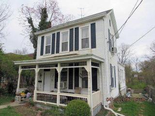 3719 Woodford Rd, Cincinnati, OH 45213-2209