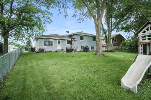 938 Greenwood Ave, Crown Point IN  46307-4504 exterior