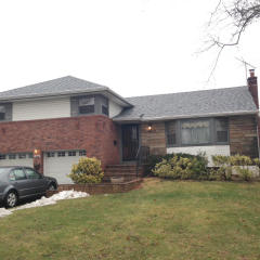 60 Waterbury Ln, Westbury, NY 11590-1516