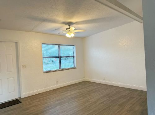 3105 Ocean Pkwy, Boynton Beach FL  33435-1652 exterior