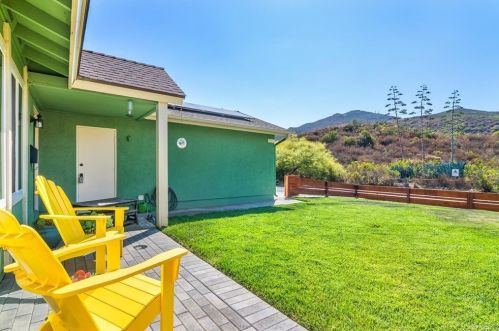7041 Barker Way, San Diego, CA 92119-1304