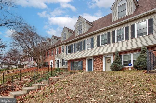 833 Hershey Ave, Lancaster, PA 17603-5862