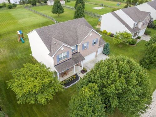 25 Broadcrest Dr, Franklin, OH 45005-4596