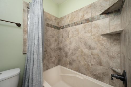 327 Willow St, Marion OH  43302-4043 exterior