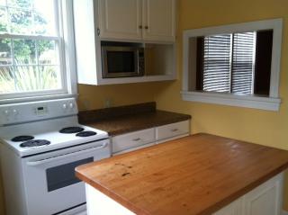 302 Lyles St, Cayce-West Columbia SC  29033-3937 exterior