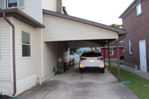 107 4th St, Philipsburg, PA 16866-1437
