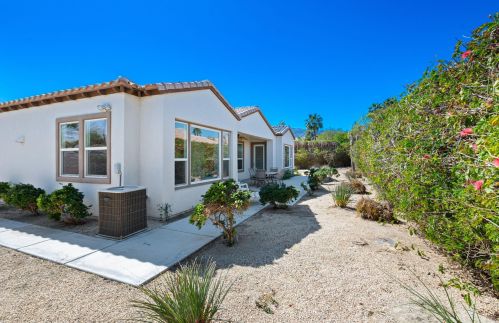 81326 Golden Barrel Way, La Quinta CA  92253-9325 exterior