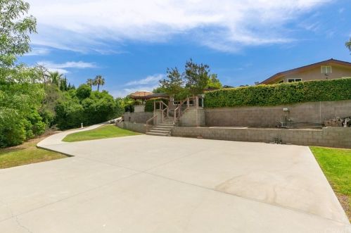 1539 Avolencia Dr, Fullerton CA 92835-3717 exterior