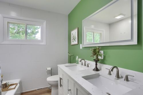 499 Harpers Ferry Rd, Beaver Falls PA  15010-6939 exterior