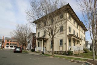 44 Elmwood Dr, Southport CT  06890-1391 exterior