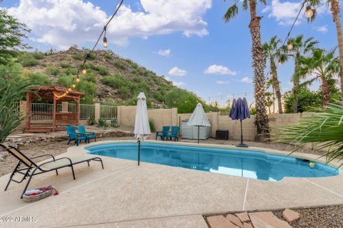 19640 19th Pl, Phoenix AZ  85024-1244 exterior