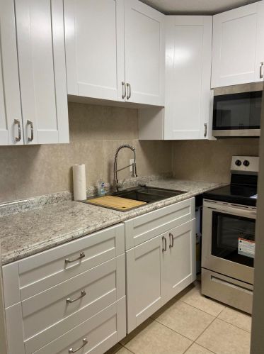 423 Chatham U, West Palm Beach, FL 33417-1866