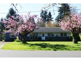 4533 13th Ave, Olympia, WA 98503-2321