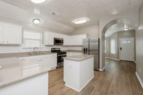 2214 Trey Rogillios Way, Conroe TX  77304-1633 exterior
