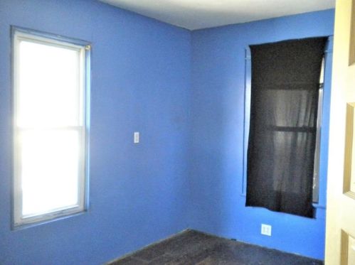 517 Moody Ave, New Castle PA  16105-2430 exterior