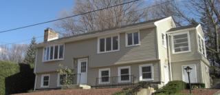 69 Fairview Ave, North Smithfield RI  02896-7506 exterior