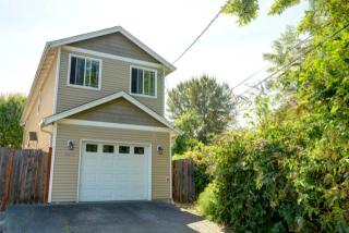 8818 3rd Ave, Seattle, WA 98117-3111