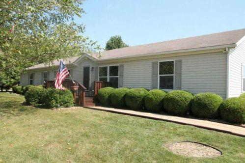 232 Chief Ln, Chillicothe, OH 45601-7008