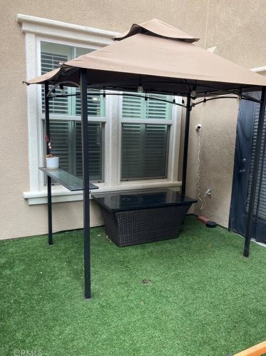 8441 Flight Ave, Chino CA  91708-9375 exterior